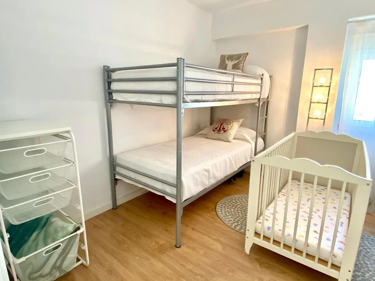 Apartamento De Moderno En Salou