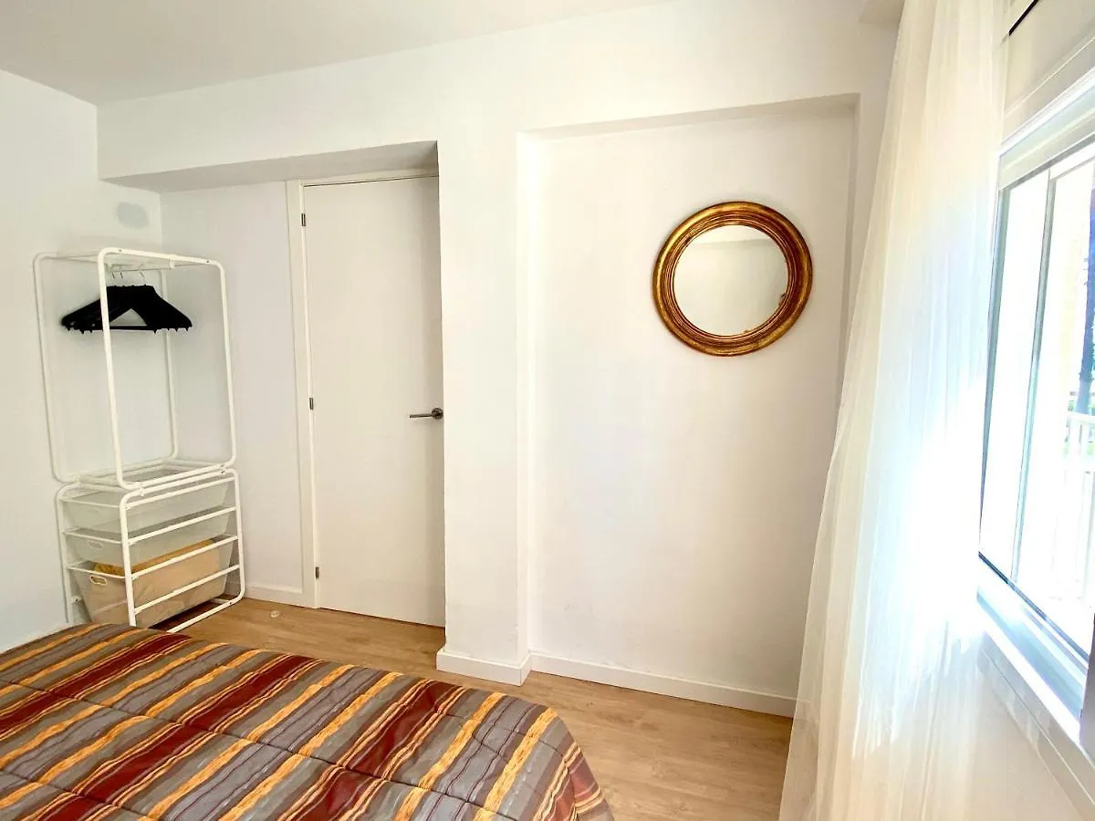 Apartamento De Moderno En Salou